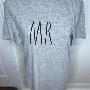 Rae Dunn‎ Mr. Top- Size Small
